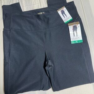 Mondetta Women's Black Pants